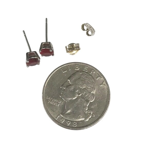 Vintage ATT Thai Silver Earrings with Red Crystal Solitaire, 925 Sterling Studs - Picture 4 of 7